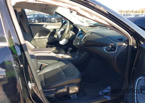 2020 Chevrolet Malibu Fwd Lt из США, поврежденный, VIN 1G1ZD5ST2LF083201